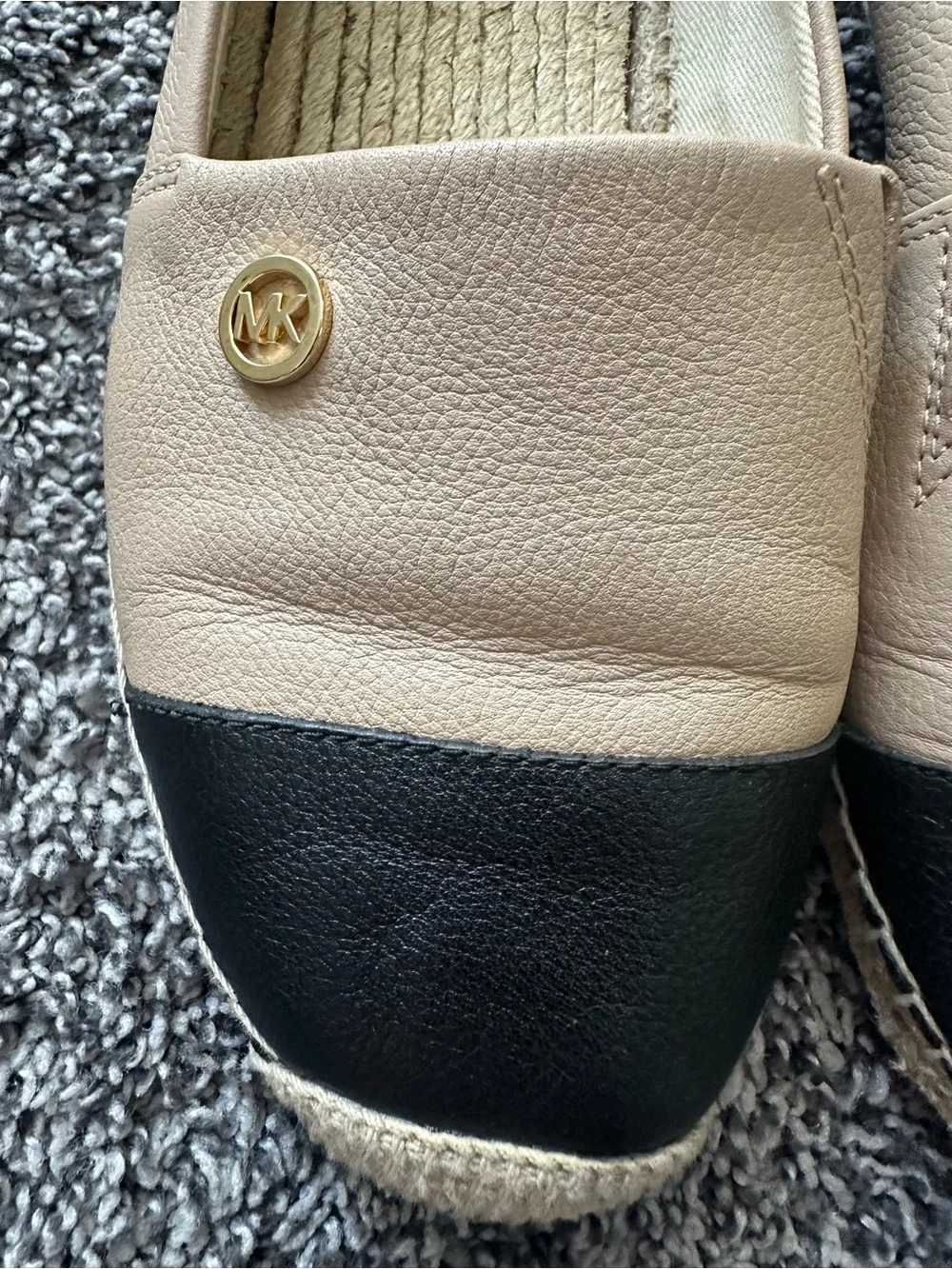 Michael Kors Kendrick Slip Ons Two-Tone Beige and Black Espadrille Flats Size 7